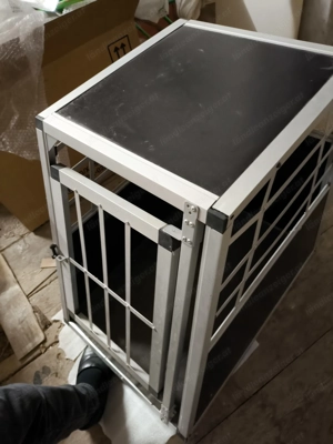 Qualitäts-Hunde-Transportbox, gebraucht  Bild 2