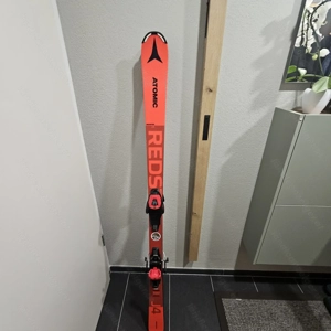 Atomic Redstar J4 Jugendski 150cm, Rdius 14 m Bild 2