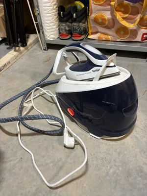 Dampfbügeleisen Bild 3