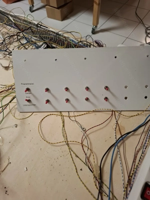 Modelleisenbahn H0 Sehr günstig Häuser, Bäume, Gleise......... Bild 3