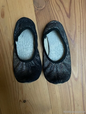 Gymnastikschuhe, -patschen