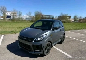 Ligier JS 50 Sport Young mit DCI-Motor Bild 4