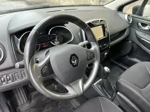 Renault Clio Bild 2