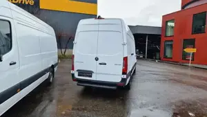 Mercedes-Benz  Bild 6