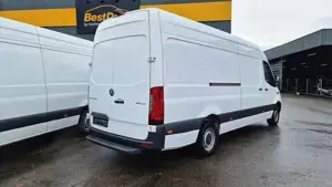 Mercedes-Benz  Bild 7