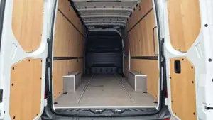 Mercedes-Benz  Bild 8