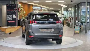 Peugeot 5008 Bild 8
