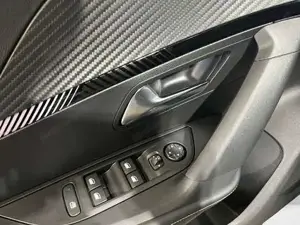 Peugeot 2008 Bild 12