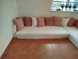 behelfsmäßige "Couch" mit Couchsessel für Partyraum zu verschenken Bild 4