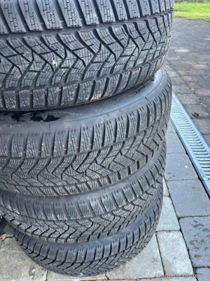 Dunlop Winter Sport 5 205 60 16 Bild 3