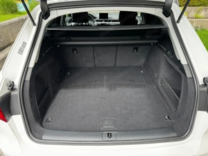 Audi A4 Avant Quattro  Bild 8