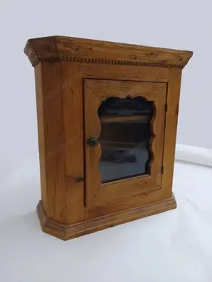  Medikamenten-Kasterl  