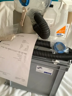 Hippomed AirOne Flex Ultraschall Vernebler Pferd inkl. Warmblutmaske und Starter Bild 4