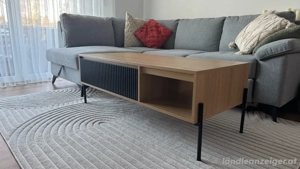 Couchtisch mit Schublade