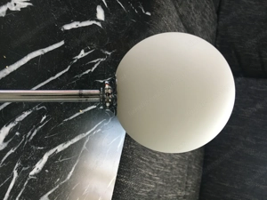 Deckenleuchte oder  Lampe mit sechs Opal Kugeln Bild 10
