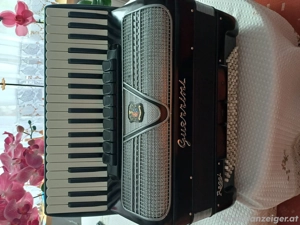 Akordeon 12 Bässe Bild 2