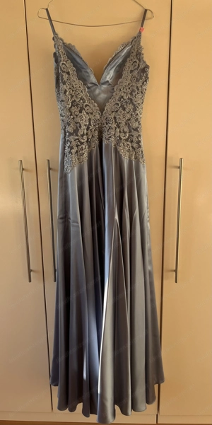 Viviry Ballkleid blau Bild 2