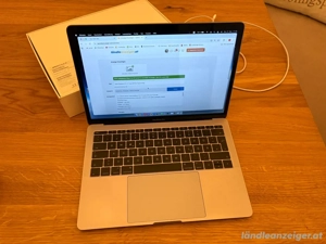 Apple MacBook Pro 13" (Late 2016) in Space Gray Bild 5