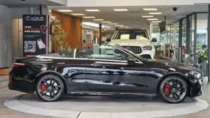 Mercedes-Benz E Bild 17