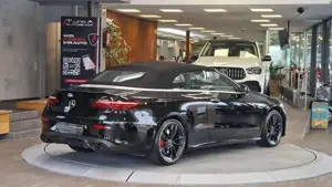 Mercedes-Benz E Bild 6