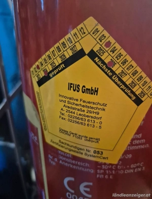 Gloria Feuerlöscher 6L Schaum vorgeführt Bild 4