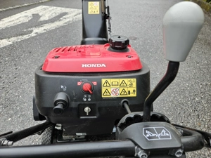Schneefräse Honda HS750 EA Komfort Bild 2