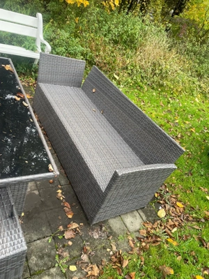Gartenmöbel wegen Umzug zu verkaufen   guter Zustand Bild 3