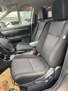 Mitsubishi Outlander Bild 8