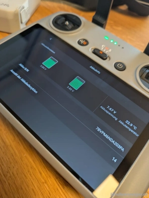 DJI Mini 4 Pro Fly More Set RC 2  Bild 2