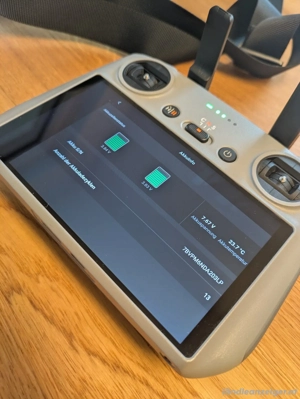 DJI Mini 4 Pro Fly More Set RC 2  Bild 5