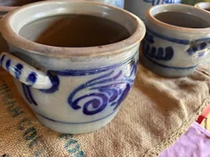Schmalztöpfe, Steingut Bild 3
