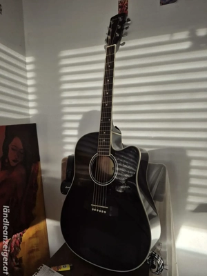 Akustikgitarre Harley Benton   wie neu, frisch besaitet, inkl. Zubehörset