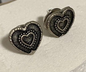 Trachtenpins herzförmig, 20 Stück vorhanden Bild 2