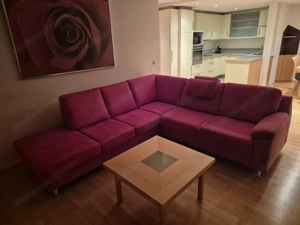 Verschenke rote Couch Bild 2