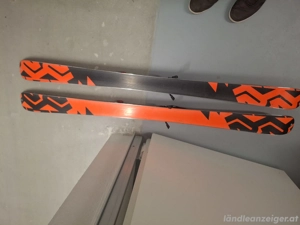 Free Ride Ski mit Tourenbindung Bild 2