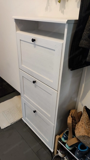 IKEA Brusali Schuhschrank 61x30x130 cm Bild 2