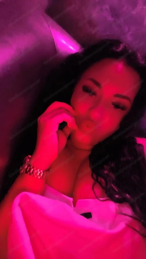 Kasandra - dein Erotikrausch Bild 4