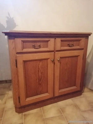 Kommode mit Fächern und Schubladen Bild 3