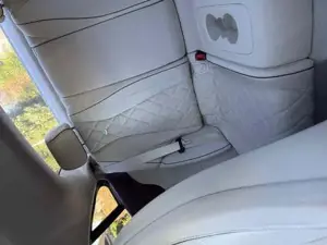 Mercedes-Benz E-Klasse Bild 15