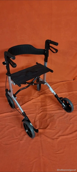 Rollator Gehhilfe  Bild 2