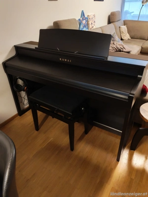 Klavier E-Piano Bild 2