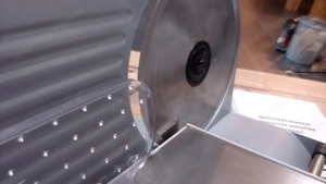 Brot und Wurstschneidemaschine  Bild 4