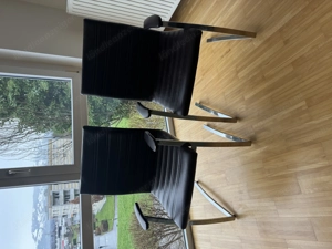 5 Stühle zu verschenken Bild 4