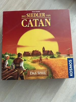 diverse Gesellschaftsspiele, Rummy, Monopoly, Halli Galli, Andor, Siedler Bild 7