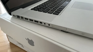 MacBook Pro 17" late 2009 Bild 2