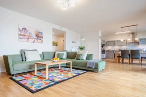 Wohnung voll möbliert mit 2 Zimmer Bild 3