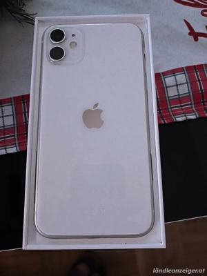 iPhone 11 128 GB Bild 5