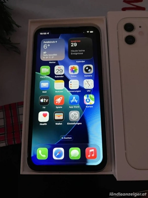 iPhone 11 128 GB Bild 2