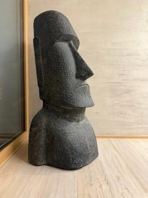 Moai Skulptur für drinnen und draußen Bild 2