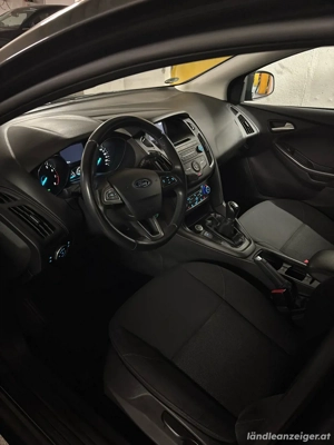 Ford Focus Trend  1.0 ecoboost  Bild 5